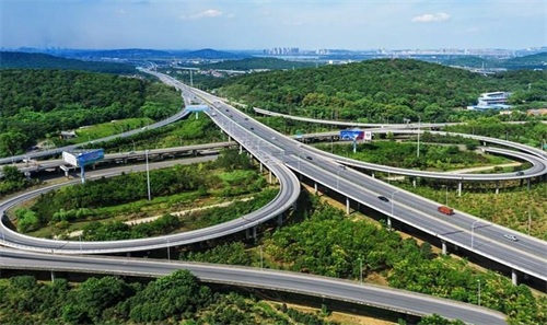 天峻钢筋套筒应用于高速公路